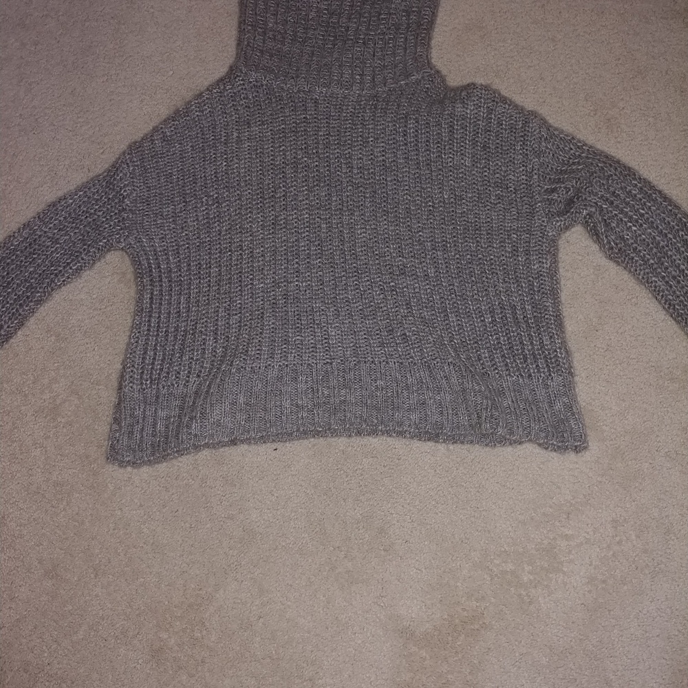 Grey sweater